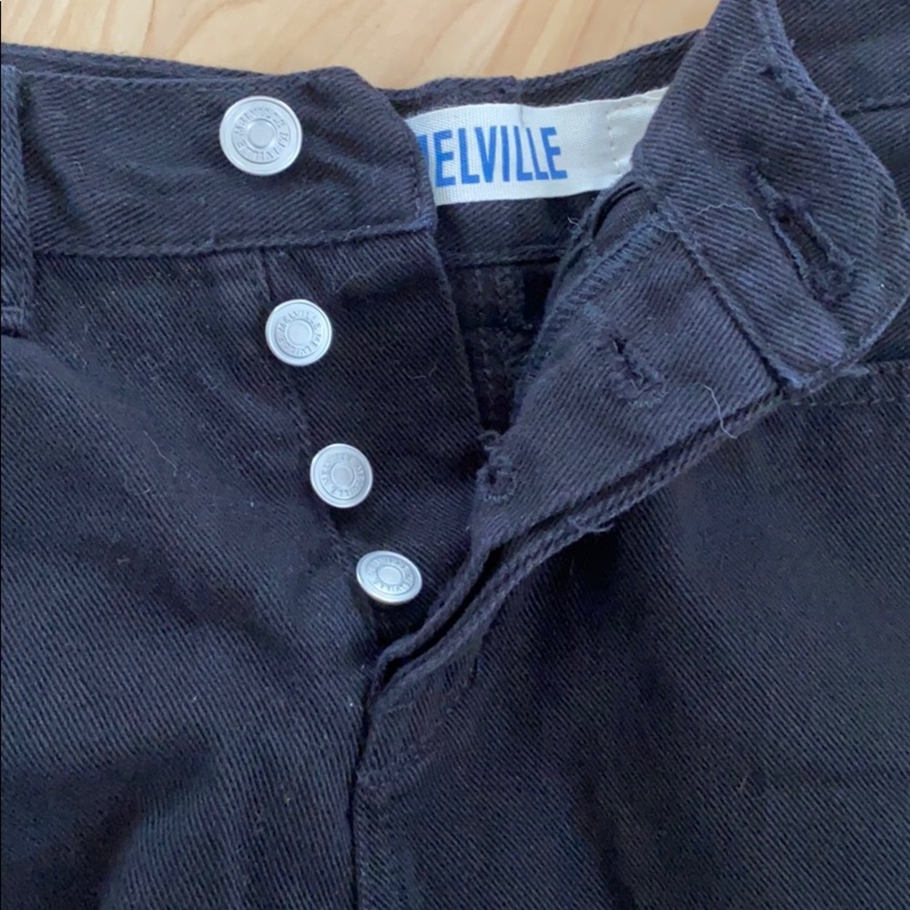 Brandy black shorts - Picture 4 of 5